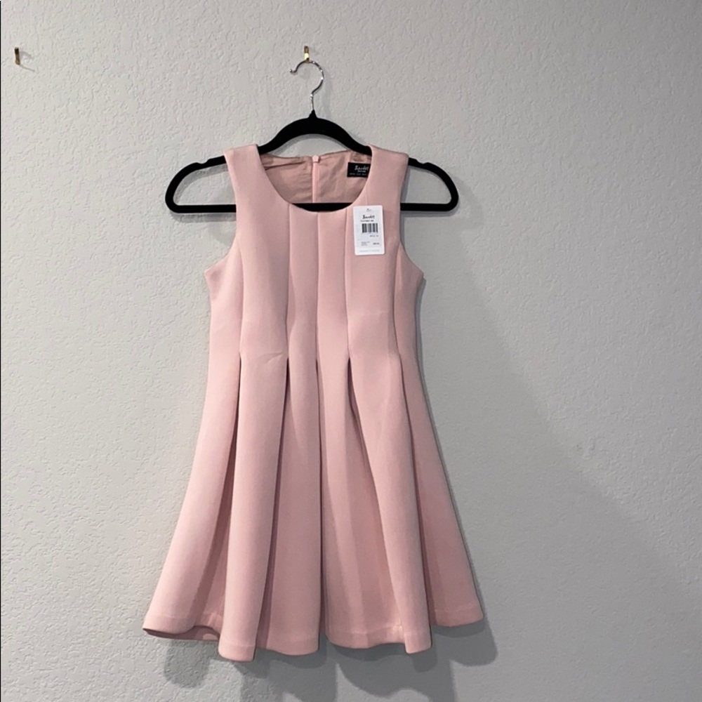 Bardot lines dress children’s 12-14